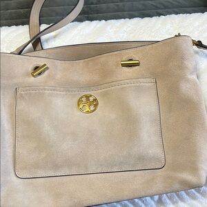 Tory Burch Cream Shoulder Bag with Gold Hardware